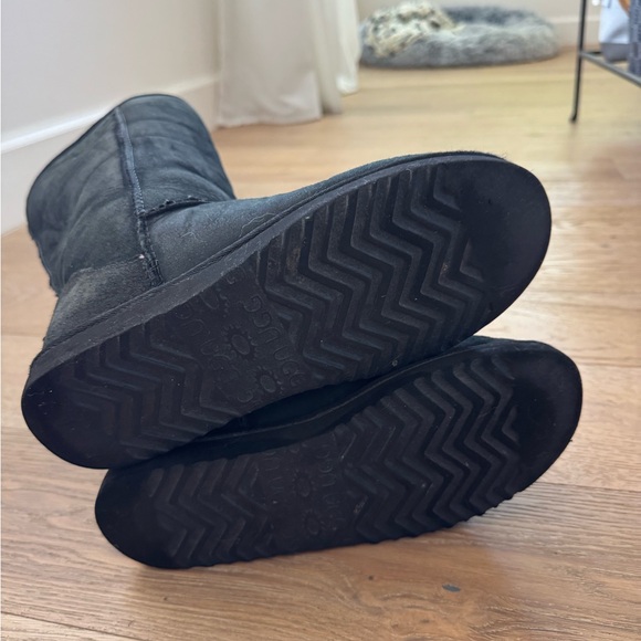 Ugg Classic Tall Boots - Picture 2 of 8